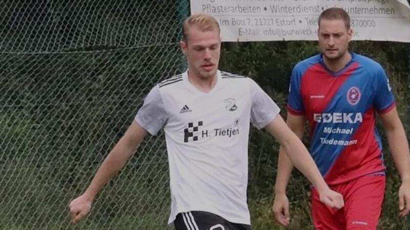 Juwel Christoph „Jiddel“ Petersen trifft mit Sekundenkleber am Fuß Christoph Petersen kurierte seine Verletzungen aus und trifft jetzt, wie er will.
