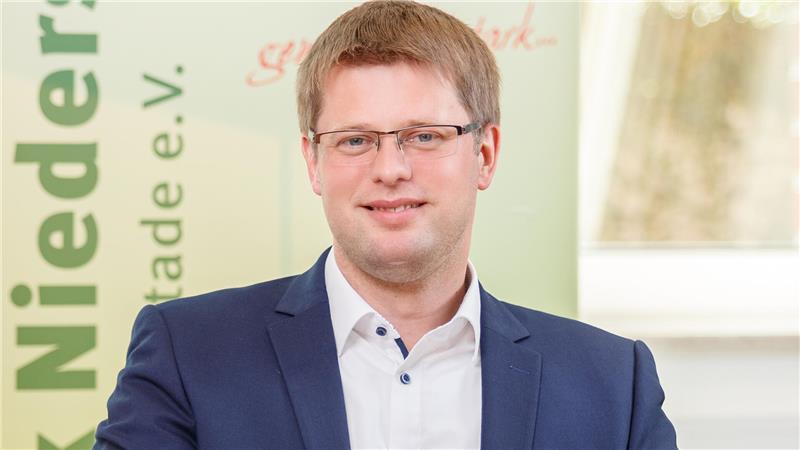 Wenn Acker nicht nur Acker ist: Sorge bei Kehdinger Landwirten Christoph Wilkens, Geschäftsführer des Landvolks in Stade.