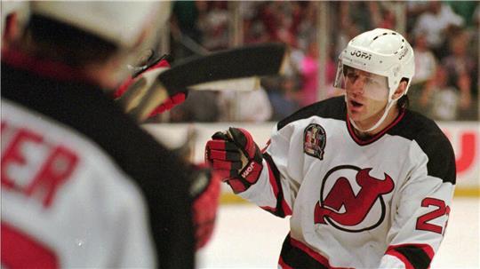 Claude Lemieux spielte in seiner Karriere auch für die New Jersey Devils. (Archivbild)