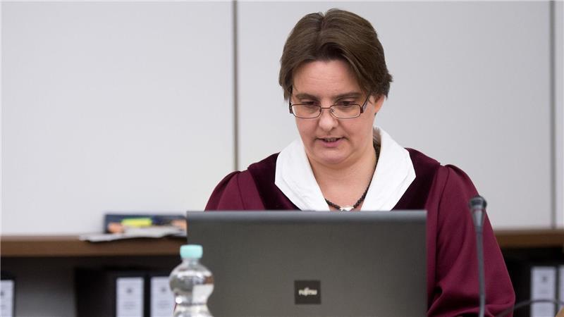 Claudia Gorf als Vertreterin der Bundesanwaltschaft bei einem Prozess im November 2015 in Celle. (Archivbild) 