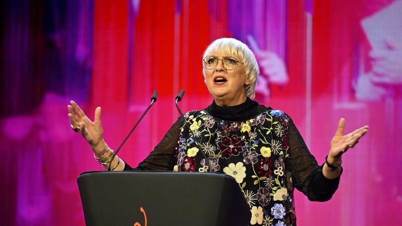 Claudia Roth, die Staatsministerin für Kultur und Medien, am Eröffnungsabend der Berlinale.