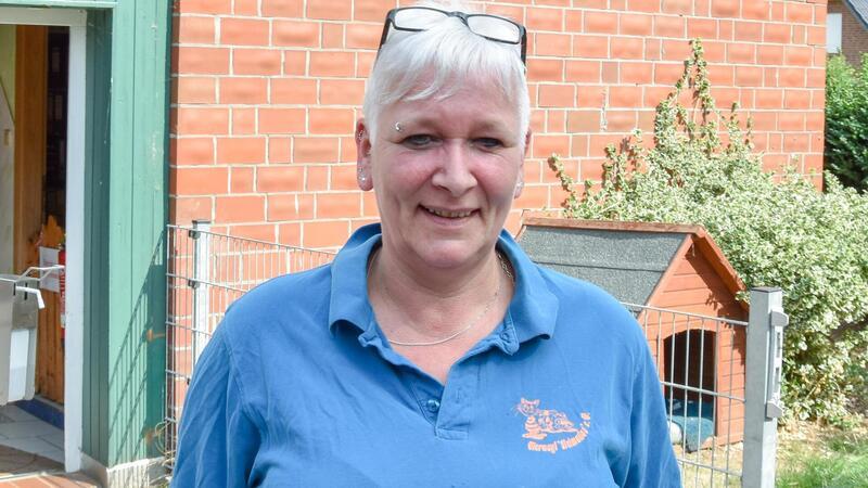 Claudia Schröder, Leiterin des Tierasyls "Heimatlos" Wittstedt, begrüßt die landesweite Verordnung, hat aber auch Bedenken.