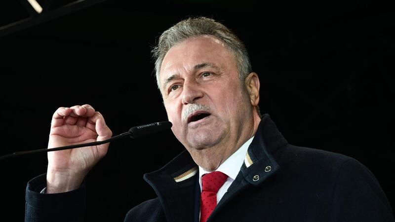 „Gibt es keine Bewegung, werden wir wieder streiken“ - GDL-Chef Weselsky kritisiert CDU Claus Weselsky, Vorsitzender der Gewerkschaft Deutscher Lokomotivführer (GDL), ist zufrieden mit dem laufenden Bahnstreik.
