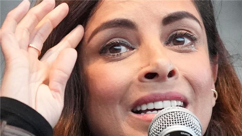 Collien Fernandes wirft ihrem Ex-Ehemann Christian Ulmen unter anderem vor, pornografische Darstellungen verbreitet zu haben.