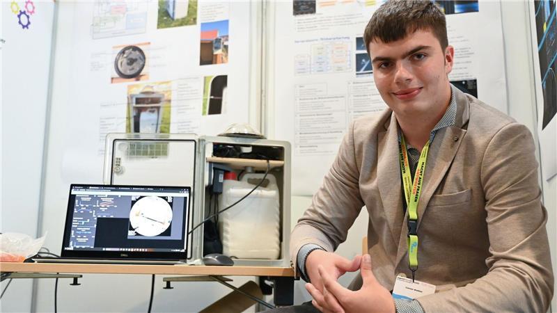 Künstliche Intelligenz bei „Jugend forscht“ im Fokus Connor Walther hat eine Kamera entwickelt, die das Wetter beobachten und den Nachthimmel ablichten kann.