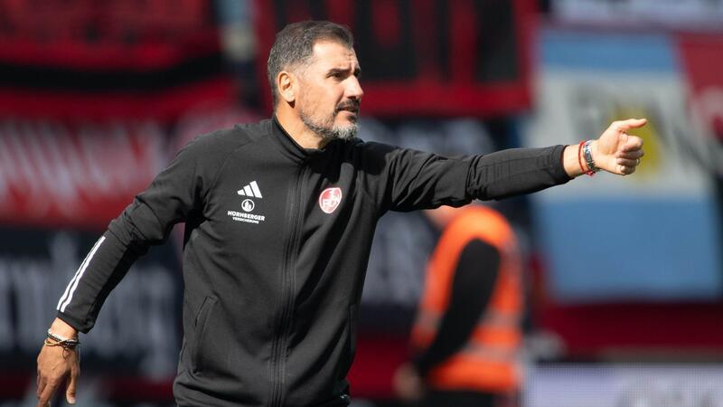 Cristian Fiél soll der neue Trainer bei Hertha BSC werden.