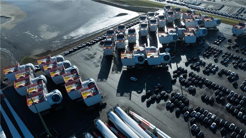 Cuxhaven schlug deutlich mehr Komponenten für die Energiewende um. (Archivbild)