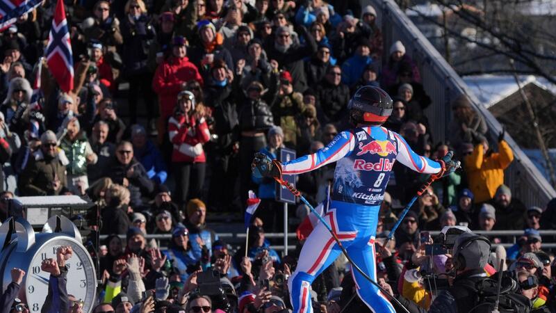 Schampus und Ovationen: Dreßens Streif-Abschied Cyprien Sarrazin hat auch die zweite Abfahrt in Kitzbühel gewonnen.