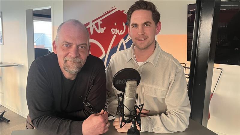 D/A-Sportdirektor Sören Behrmann (rechts) ist Gast bei TAGEBLATT-Sportchef Daniel Berlin im Podcast "D/A sind wir zuhaus".