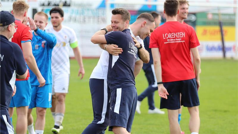 D/A-Teamchef Benjamin Zielke (links) und Trainer Milan Schweiger.