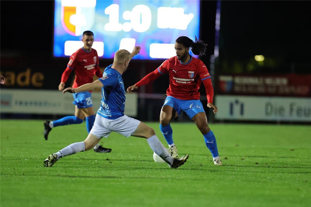 D/A gegen Lohne in Aktion