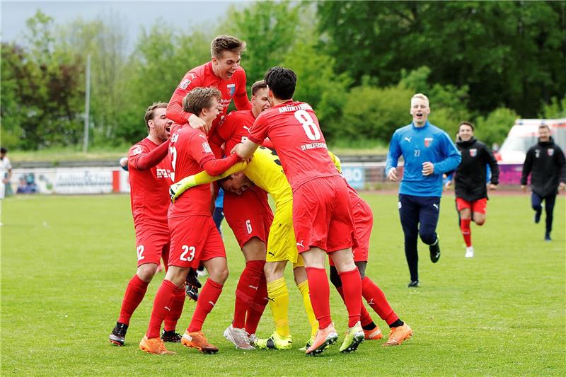 D/A steht nach einem 4:2 (1:1) nach Elfmeterschießen gegen Borussia Hildesheim im Niedersachsen-Pokalfinale. Foto: Werner Kaiser