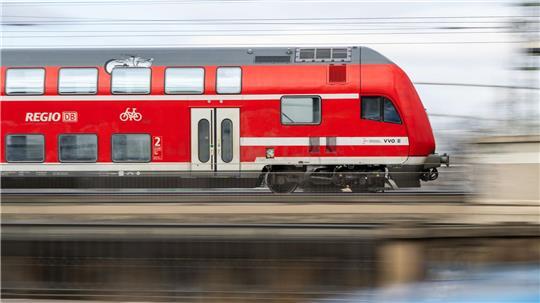 DB Regio zählte im April deutlich mehr Fahrgäste als im Vorjahresmonat. (Archivbild)