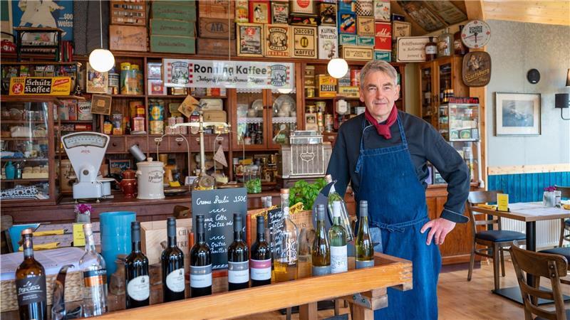 Das Sterben der Landgasthöfe geht weiter – DEHOGA schlägt Alarm DEHOGA-Kreisvorsitzender Olaf Wurm in seinem Restaurant "Fisch&Meer" am Dorumer Tief. (Archivbild)