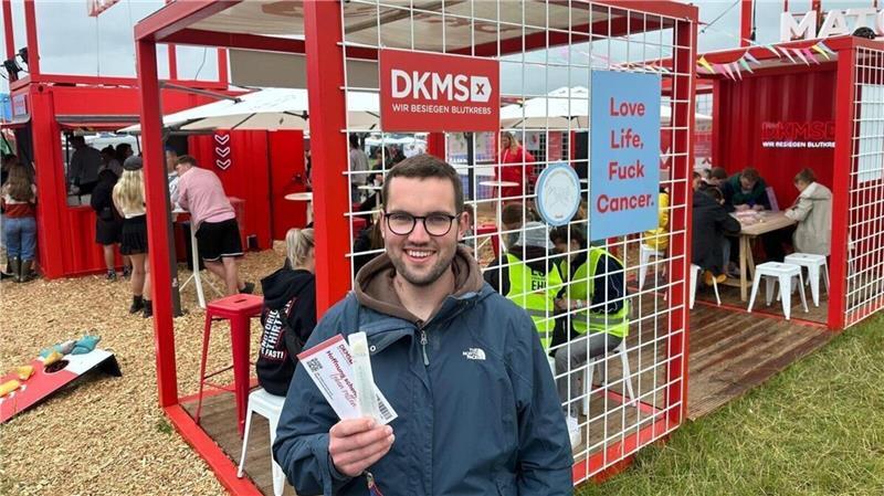 Vom Festival-Fan zum Lebensretter – Renkes bewegende Story DKMS-Stammzellenspender Renke Ostermann auf dem Deichbrand 2025.