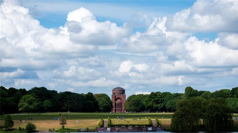 Da es Hinweise auf Fremdverschulden als Ursache für den Tod des Mannes gebe, habe die Mordkommission die Ermittlungen übernommen. (Symbolfoto).