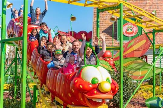 Da werden alle Fans jubeln: 2025 wird der Freizeitpark „Karls Erlebnis-Dorf" in Loxstedt-Siedewurt eröffnet. Foto: Karls Erlebnis-Dorf