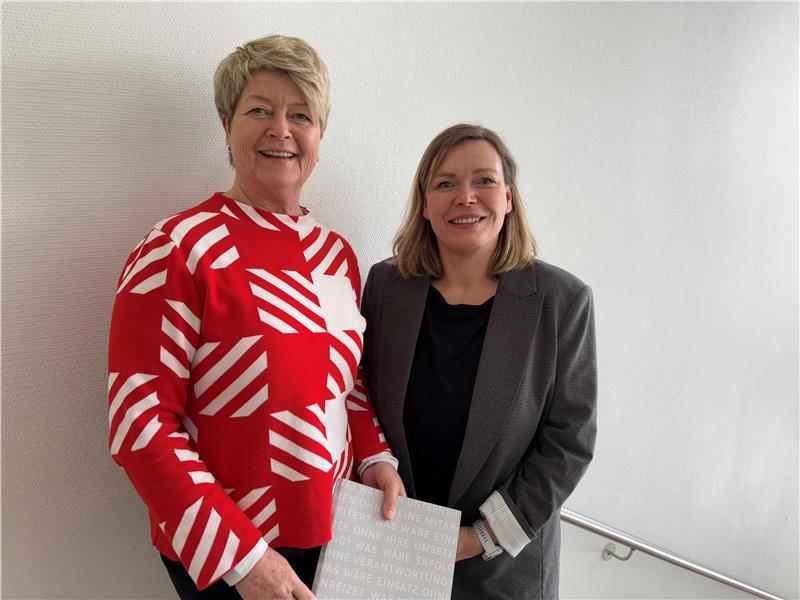 Dagmar Froelich (links) und Dr. Anja Wode haben den Arbeitsmarkt in der Region im Blick.