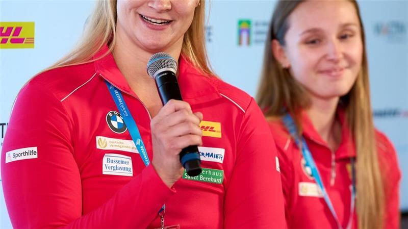 Dajana Eitberger (l) und Magdalena Matschina bilden in dieser Saison ein Doppel.