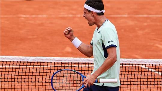 Daniel Altmaier hat bei den French Open für die erste große Überraschung gesorgt.