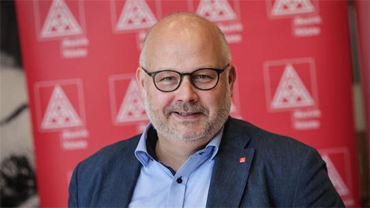 Daniel Friedrich von der IG Metall Küste hat Warnstreiks angekündigt, um in den Tarifverhandlungen den Druck zu erhöhen. (Arhivbild)