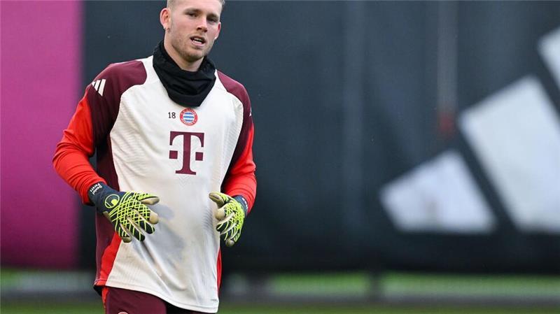 Nicht nur im Jubiläum: Neuer fehlt dem FC Bayern länger Daniel Peretz dürfte wieder für im Münchner Tor stehen.