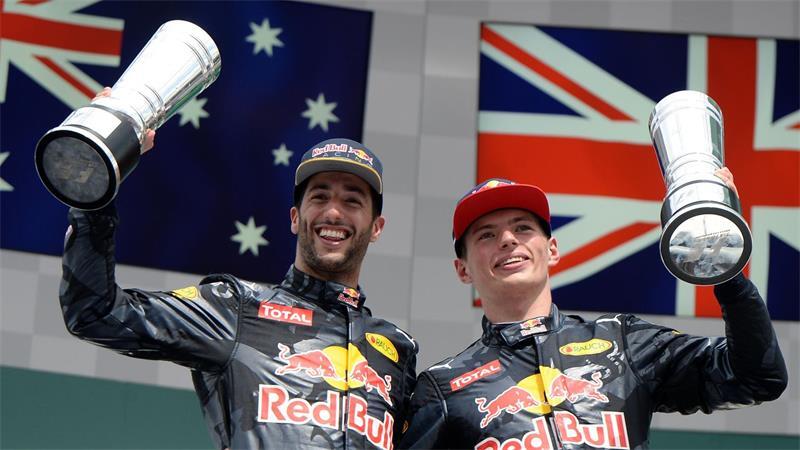 Verstappens Verschleiß: Hadjar trotzt dem Trend bei Red Bull Daniel Ricciardo (l) war Max Verstappens erster Red-Bull-Teamkollege. (Archivbild)