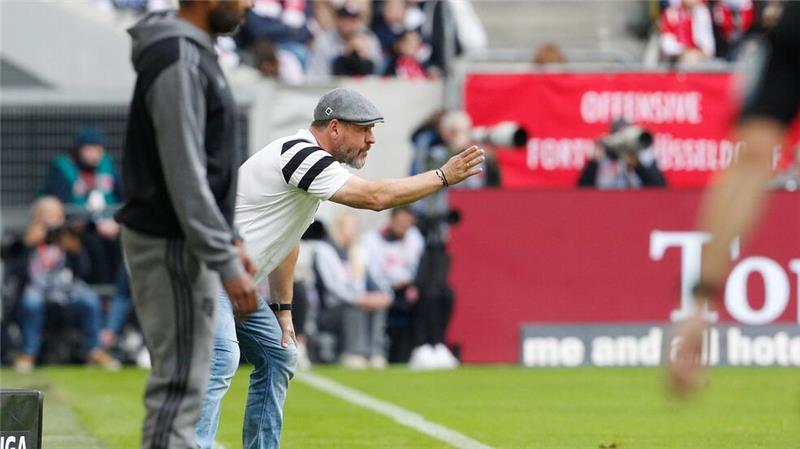 Daniel Thioune betreute die Fortuna als Trainer zum 100. Mal.