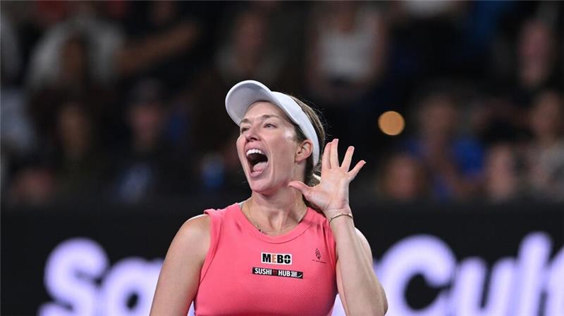 Danielle Collins aus den USA reagiert auf das Publikum nach ihrem Match gegen Destanee Aiava bei den Australian Open.