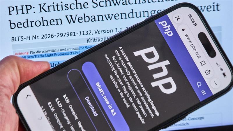 Dank KI können Angreifer eine veröffentlichte Sicherheitslücke heute in Minuten oder Stunden für Attacken nutzen. Die Entwicklung werde noch eine Weile andauern, glaubt ein Experte der Cyberagentur des Bundes. (Symbolbild=