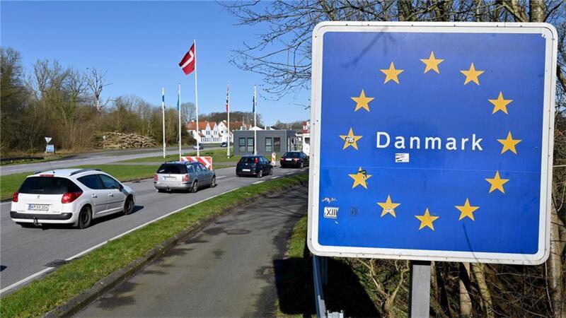 Am Beispiel einer Familie: Was hat die Europawahl eigentlich mit mir zu tun? Dank des Schengener Übereinkommens merken Reisende nur durch die Schilder an der Straße, wenn sie von einem europäischen Land ins nächste fahren.