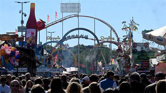 Dank fast immer guten Wetters ist die Wiesn dieses Jahr ausgesprochen gut besucht. (Archivbild)