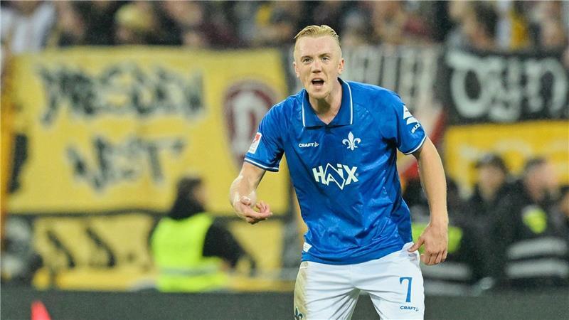 2:0 gegen Dresden: Darmstadt bleibt Tabellenführer Darmstadts Torjäger Isac Lidberg.