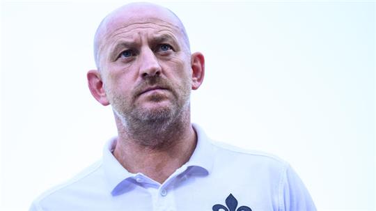 Darmstadts Trainer Torsten Lieberknecht nimmt aus familiären Gründen eine Auszeit.