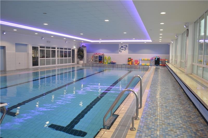 Ahlerstedter Schwimmer starten in eine kühlere Hallensaison Das Ahlerstedter Hallenbad eröffnet am 1. November.
