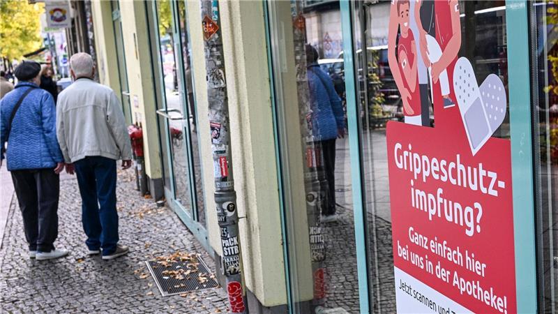 Neue Angebote in Apotheken - das kommt für Patienten Das Angebot mit Impfungen soll erweitert werden. (Archivbild)