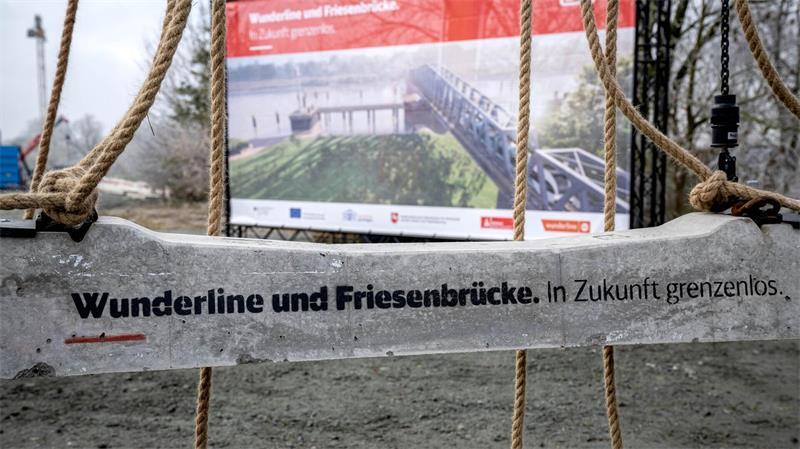 Neustart für Bahnverkehr zwischen Leer und Groningen Das Bahnprojekt „Wunderline“ soll Bahnreisen zwischen Groningen und Bremen schneller und komfortabeler machen. (Archivbild)