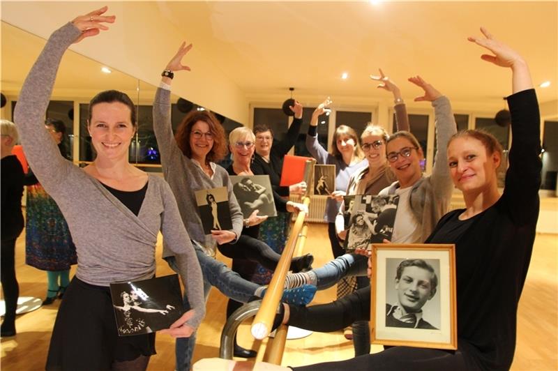 Das Ballett steckt in ihnen: Hans-Georg Zink hat sie als Pädagoge, Künstler und Mensch geprägt, sagen seine ehemaligen Schülerinnen Carolin Poggi, geb. Gosny, Silke Ruß-Moje, Bettina Winkler, Susanne Altstaedt, Kirstin Mbohwa-Pagels, Maike 