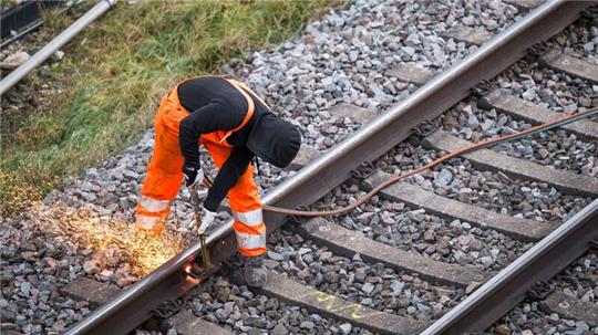 Das Bauprogramm der Bahn soll für mehr Pünktlichkeit sorgen.