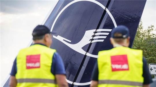 Das Bodenpersonal mehrerer Lufthansa-Gesellschaften tritt am Mittwoch in den Warnstreik.