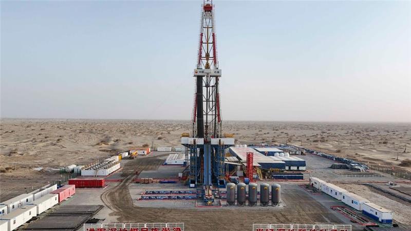 China bohrt fast 11.000 Meter in die Tiefe Das Bohrloch „Shenditake 1“ erreicht eine Tiefe von 10.910 Metern.