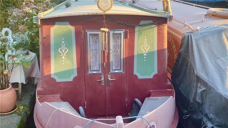 Das Boot ist ihr Zuhause, Arbeitszimmer, Rückzugsort und Fundament ihres Lebens in Großbritannien. (Handout)