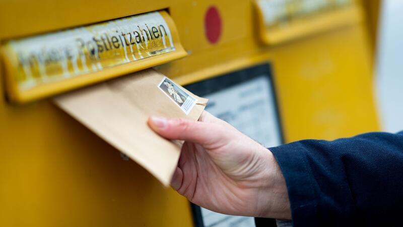 Postgesetz-Reform: Warum man im Kreis Stade künftig länger auf Briefe warten muss Das Bundeskabinett soll einen Vorschlag zur Postgesetz-Reform beschließen.