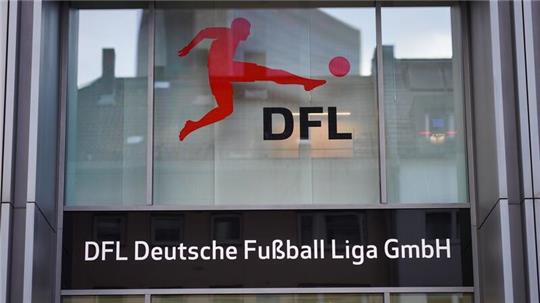 Das Bundeskartellamt stimmt unter anderem eine Änderung der sogenannten „No-Single-Buyer-Rule“ der DFL zu.