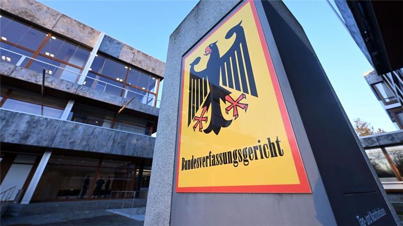 Das Bundesverfassungsgericht gab Bremen im Streit um die Beteiligung an den Polizeikosten für Hochrisikospiele recht.
