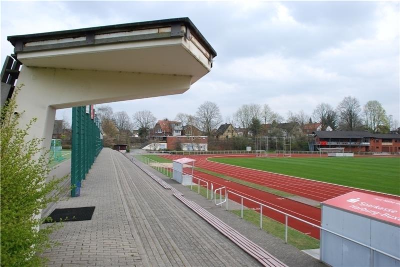 Buxtehuder Jahnstadion wird zeitweise gesperrt -  Fußballer verlieren Spielzeit Das Buxtehuder Jahnstadion.