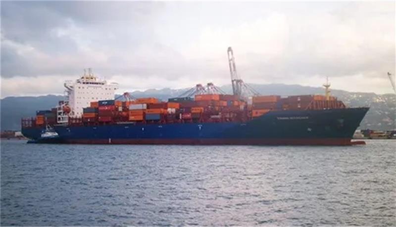 Das Containerschiff „Tommi Ritscher“ war im Golf von Guinea vor Benin von Piraten geentert worden, acht entführte Seeleute sind jetzt freigelassen worden.