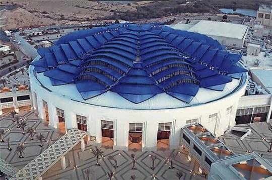 Das Convention and Exhibition Centre in der omanischen Hauptstadt Maskat: Hier treten 1.600 Tischtennis-Senioren aus 69 Nationen gegeneinander an. Foto: Screenshot