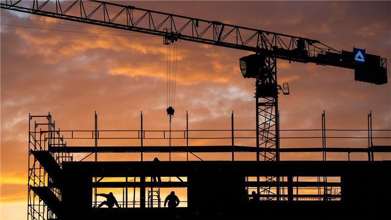 Ende der Flaute? DIW erwartet deutlichen Aufschwung ab 2026 Das DIW sieht Licht in der Krise der deutschen Wirtschaft. (Archivbild)