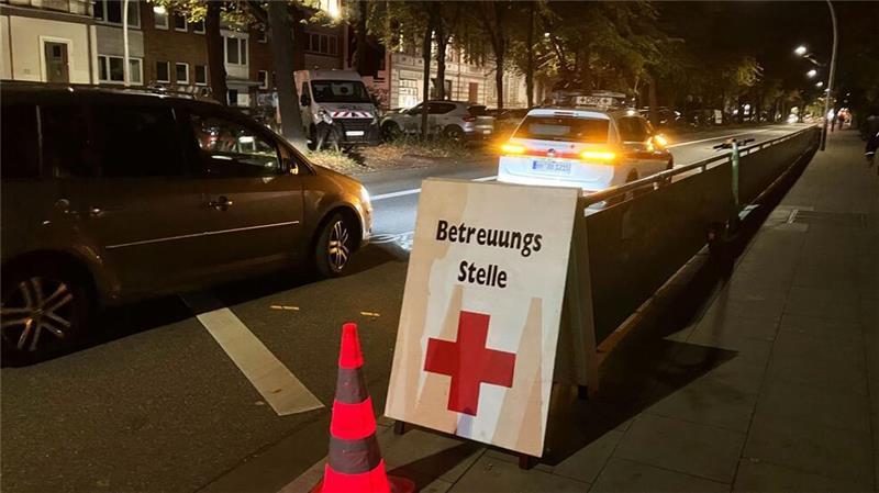 Das Deutsche Rote Kreuz hilft den Menschen, die ihre Wohnungen verlassen mussten.
